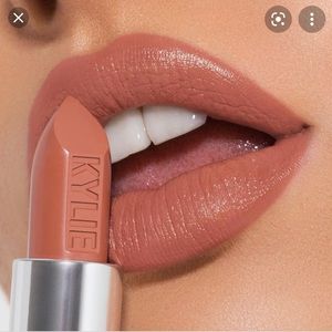 Kylie Jenner lipstick 💄